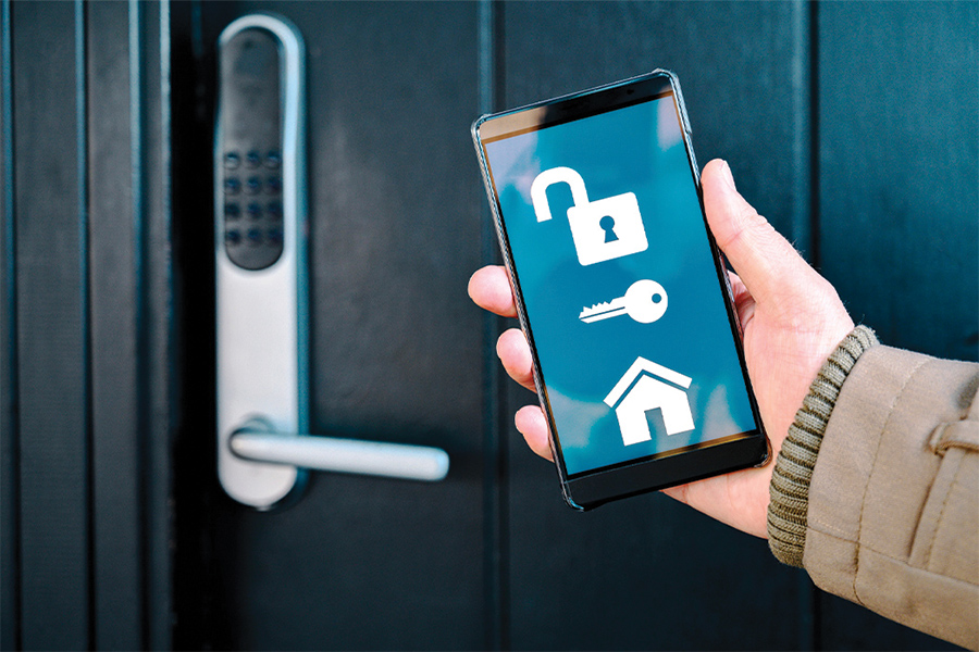 What are The difference between fully automatic smart locks and semi-automatic smart locks? -2